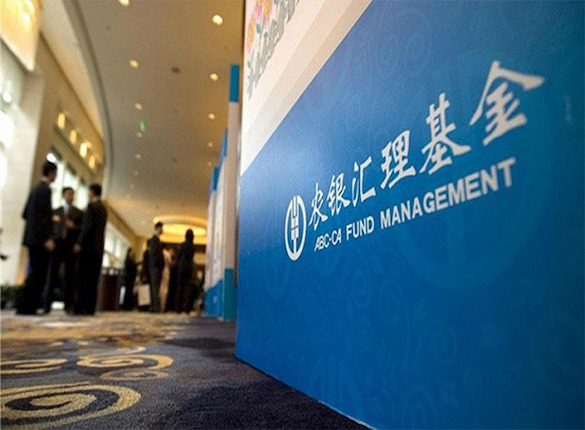 农银汇理老将张峰、徐文卉年内业绩低迷，排名落后原因曝光 要闻 第1张